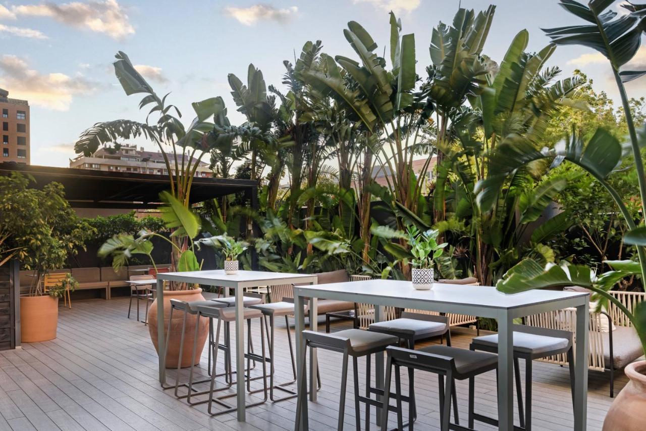 Ac Hotel Valencia By Marriott Exterior photo