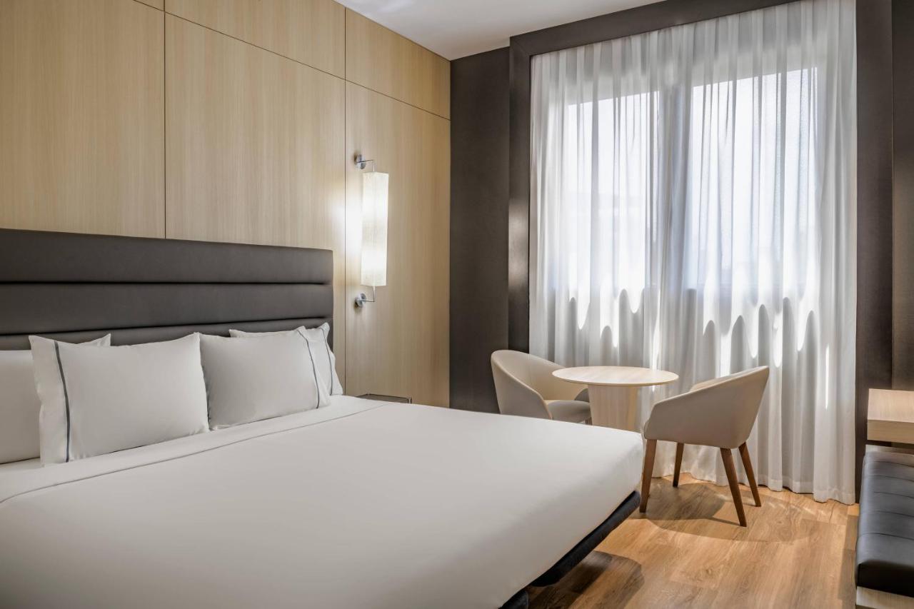 Ac Hotel Valencia By Marriott Exterior photo