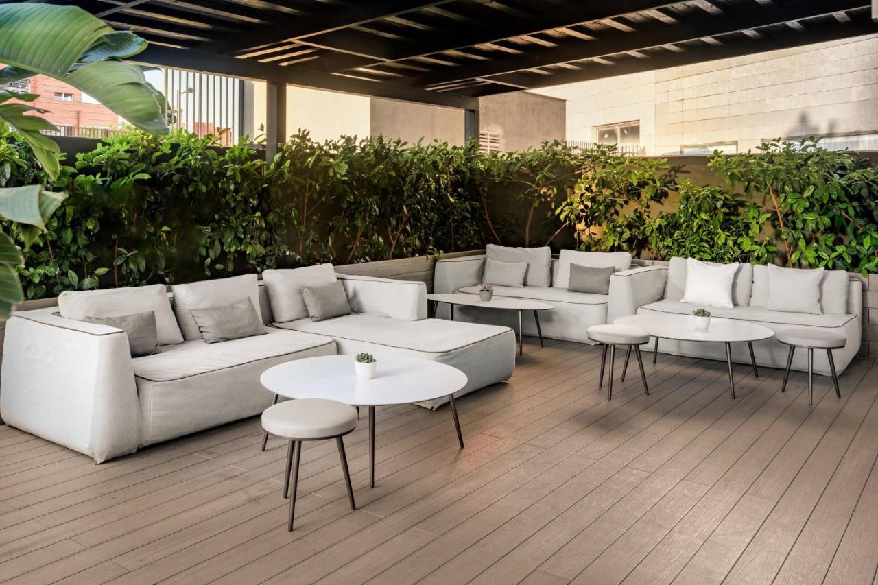 Ac Hotel Valencia By Marriott Exterior photo
