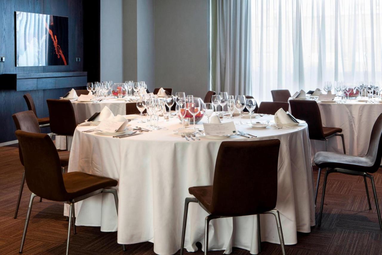 Ac Hotel Valencia By Marriott Exterior photo